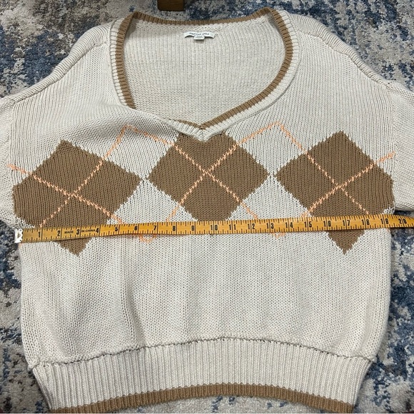 American Eagle Cream & Tan 100% Cotton Diamond Pattern Jumper Size Medium - Picture 7 of 9